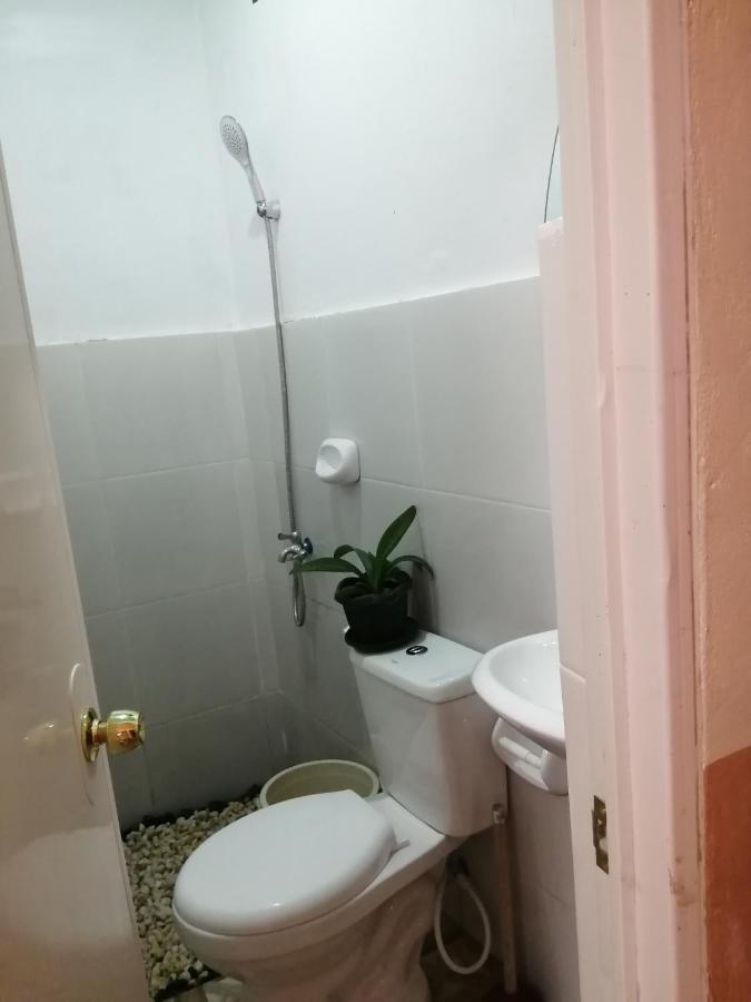 סן ויסנטה Mil'S Hillside Tourist Inn מראה חיצוני תמונה